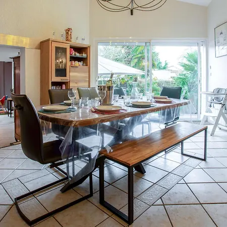 Rive Droite By Interhome Сasa de vacaciones